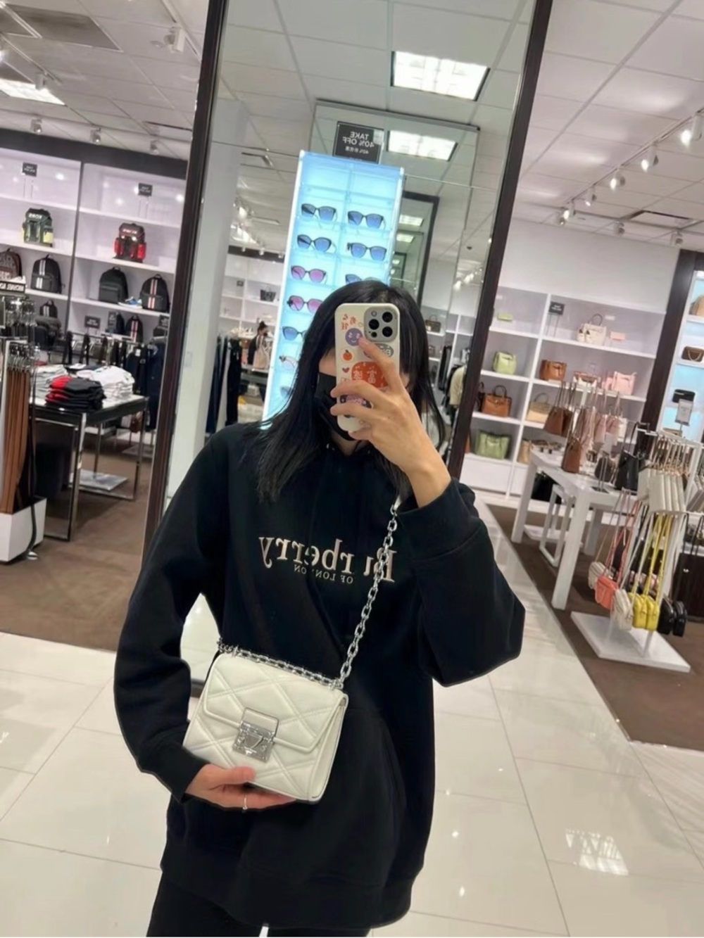 NWT Michael Kors Serena Small Quilted Vegan Leather Flap Crossbody - Optic White - Picture 8 of 8